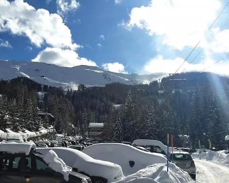 ホテル Club Esse 2000 3*