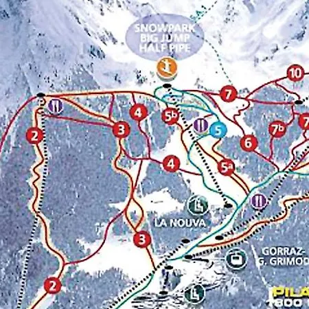 Club Esse 2000 ホテル 3*