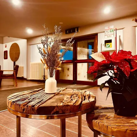 Club Esse 2000 ピーラ